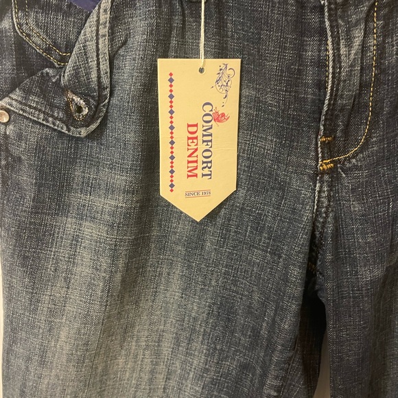 NWT Comfort Denim Women’s Jeans. Size 14 - Picture 2 of 11